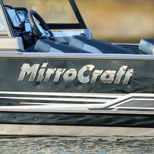 マリマリページ AAA Marine - Boat Services in the Shuswap